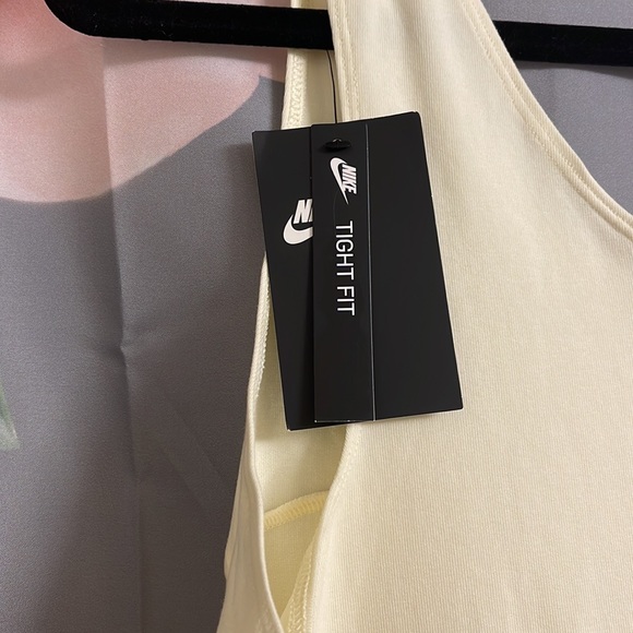 Nike romper right fit size XL - Picture 5 of 8